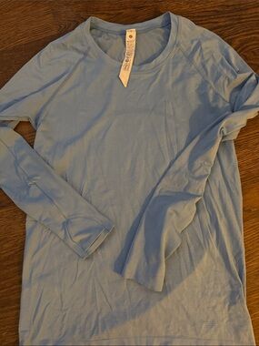 lululemon athletica Light Blue Crewneck Long Sleeve